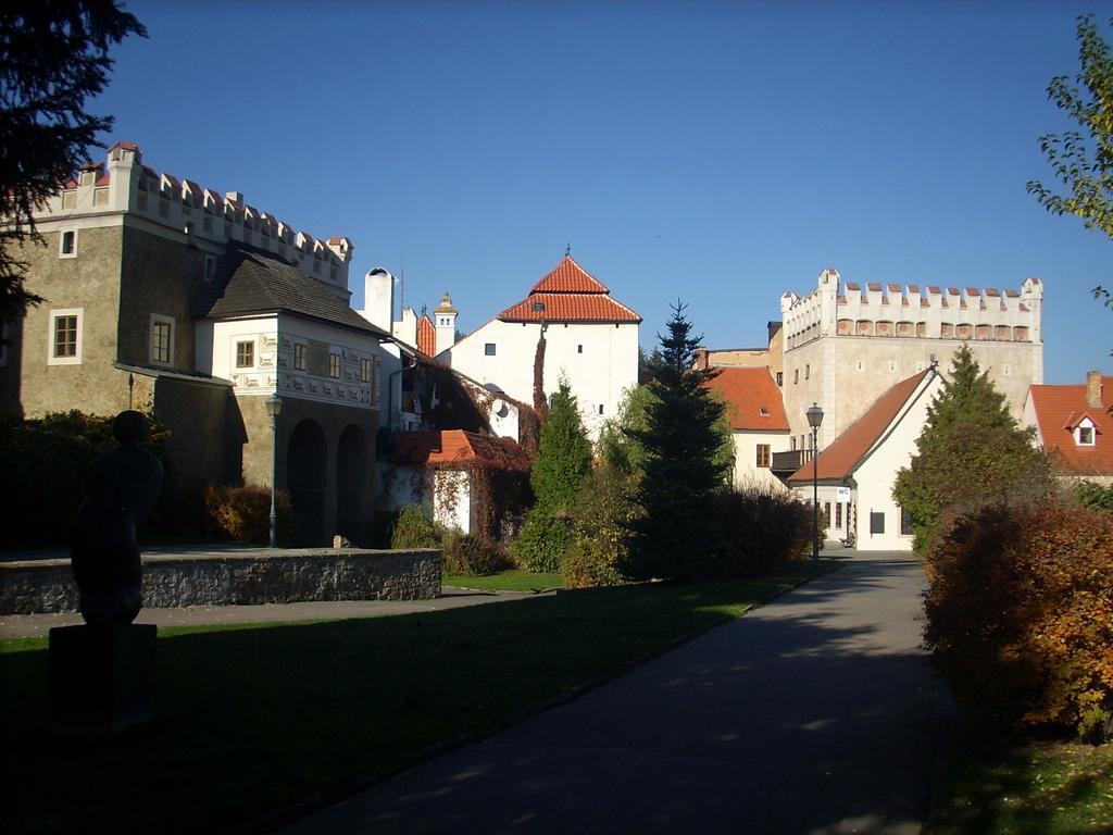 Hotel Parkan Prachatice Exterior photo